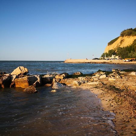 Residence Baia Vallugola Castel di Mezzo Экстерьер фото