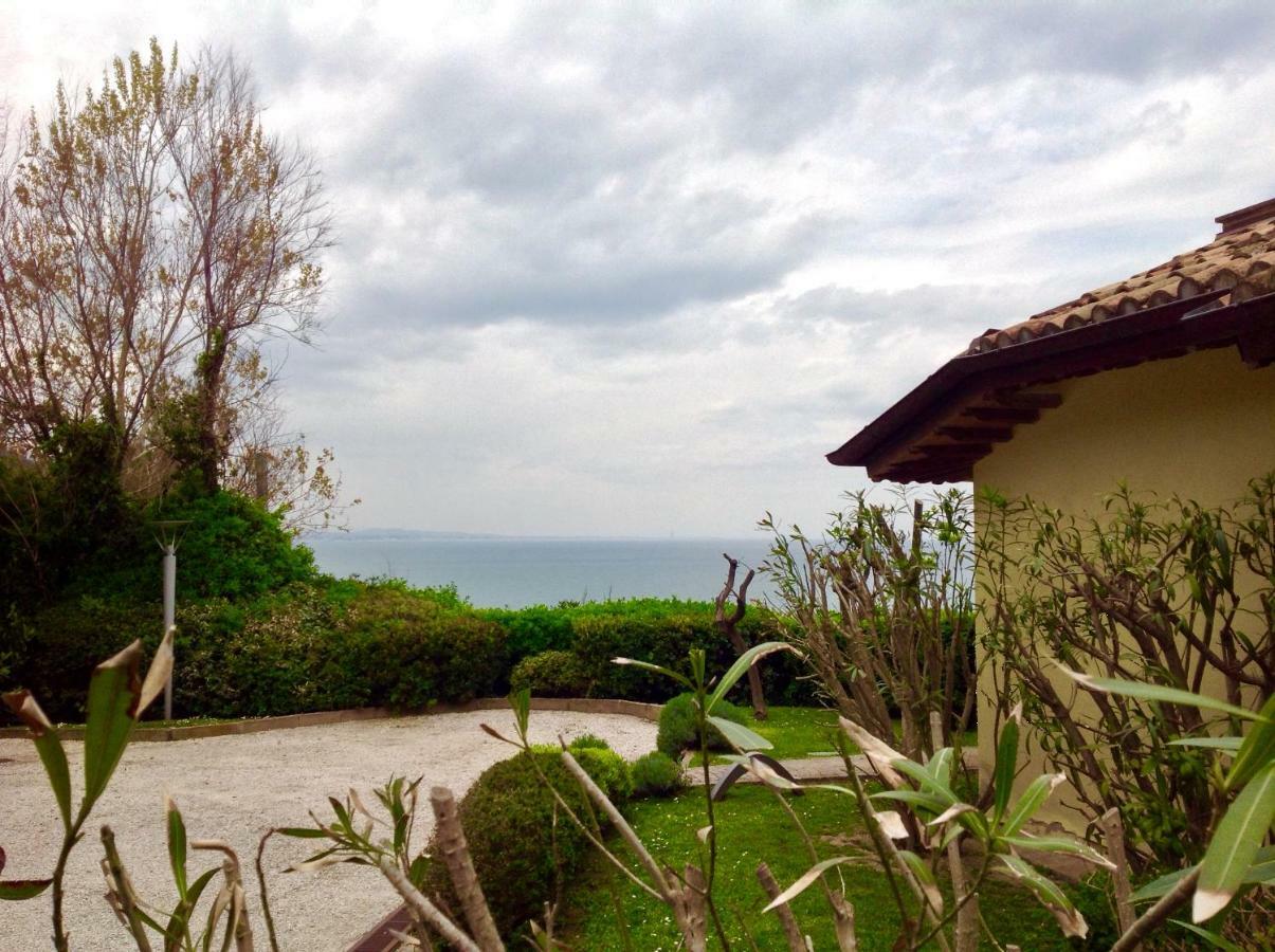 Residence Baia Vallugola Castel di Mezzo Экстерьер фото